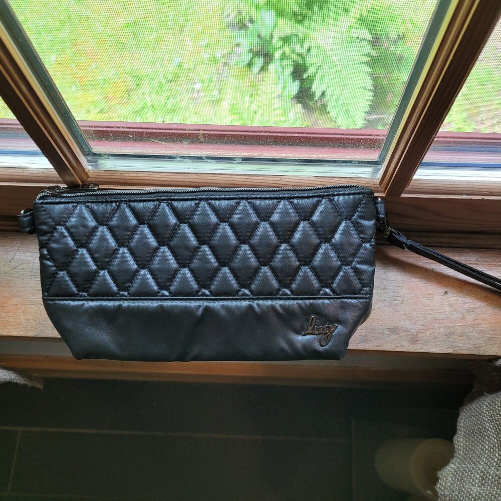 Lug - Shiplap RFID Wristlet Pouch